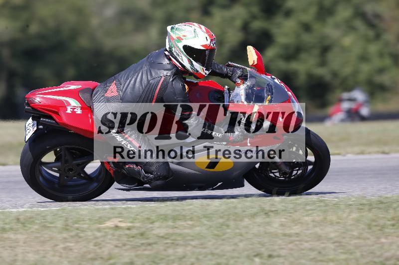 /49 26.08.2025 Cornu Master School ADR/gruen-vert/104